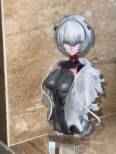 EVA新剧场版 绫波丽胸像