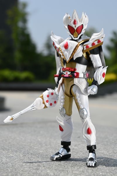 S.H.Figuarts 假面骑士加布 蛋糕王形态