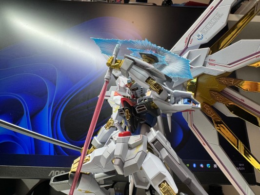 METAL ROBOT魂＜机动战士系列＞ 非凡强袭自由高达 最终决战版