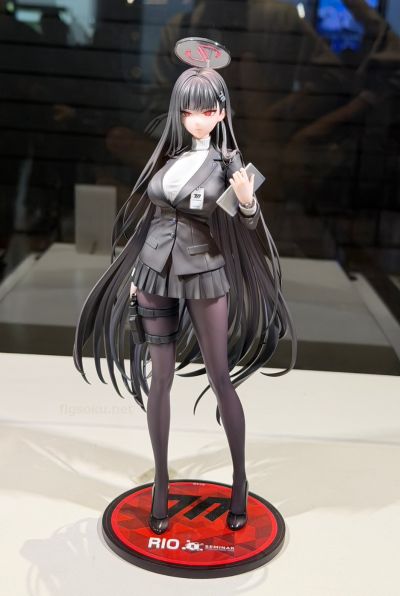蔚蓝档案 调月莉音