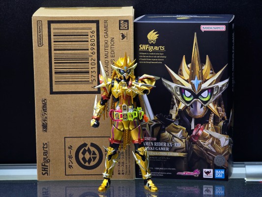 S.H.Figuarts 假面骑士艾克赛德 无敌玩家 平成世代版