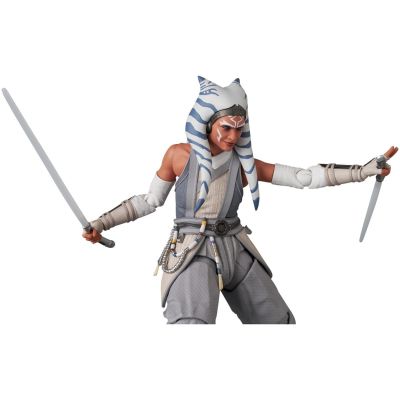 MAFEX No.315 阿索卡・塔诺 白衣版