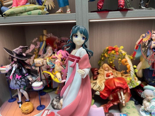 药屋少女的呢喃 猫猫 街道漫步