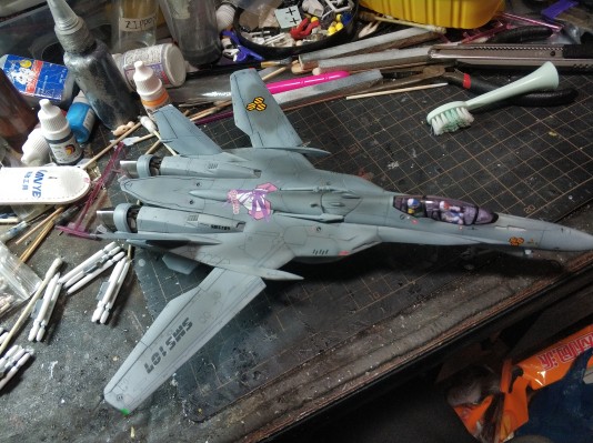 27 超时空要塞系列  VF-25F/S 超级弥赛亚 “超时空要塞F”