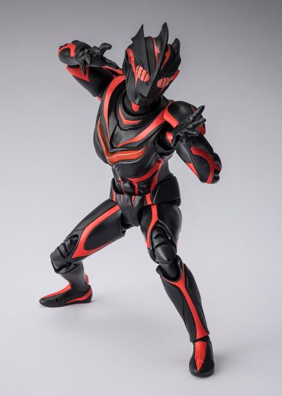 S.H.Figuarts 黑暗扎吉