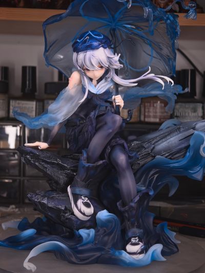 明日方舟 水月 如星空般深蓝