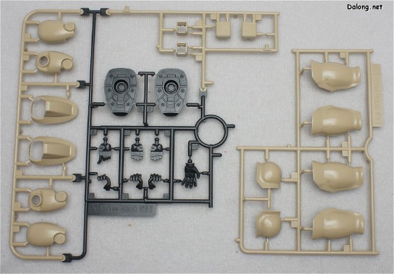 HGUC 1/144 	机动战士高达UC  MS-05L 扎古I狙击型 (约恩·卡克斯机)