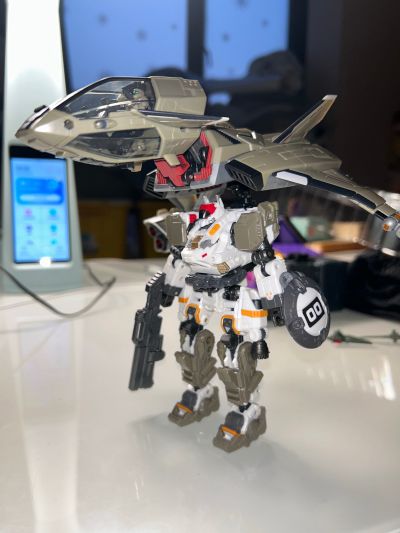 戴亚克隆  ＜D＞载具 空运机