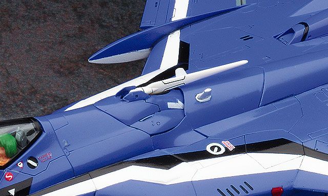 65826 超时空要塞系列 VF-25G 弥赛亚 “超时空要塞F”