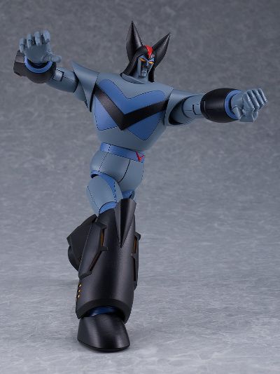 MODEROID  太阳使者 铁人28号 黑牛（太阳使者版）