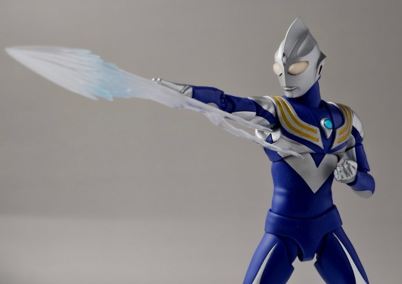 S.H.Figuarts（真骨雕制法） 迪迦奥特曼 空中型