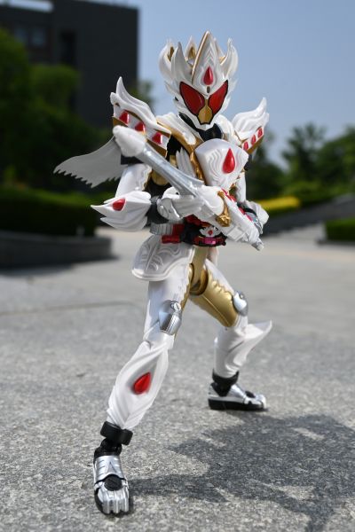 S.H.Figuarts 假面骑士加布 蛋糕王形态