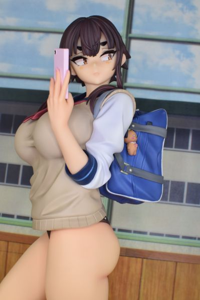 蕾丘叶子