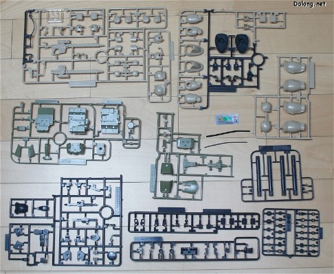 HGUC 1/144 	机动战士高达UC  MS-05L 扎古I狙击型 (约恩·卡克斯机)