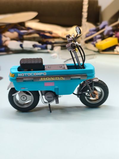女神装置 BUSTER DOLL 骑士 爱丽丝 与 本田 AB12 Motocompo