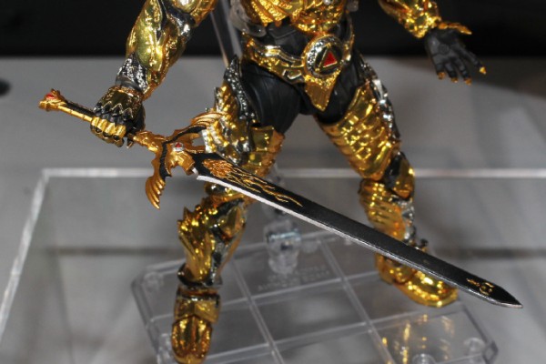 S.H.Figuarts (真骨雕制法) 黄金骑士牙狼·翔