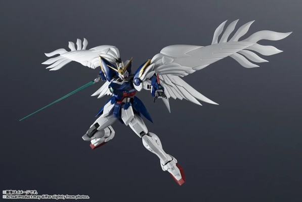 新机动战记高达 W 无尽的华尔兹 GUNDAM UNIVERSE XXXG-00W0 飞翼零式高达 (EW) 新版