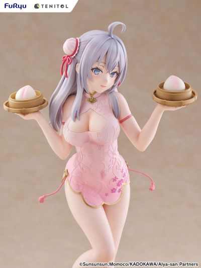 TENITOL TALL 不时用俄语小声说真心话的邻桌艾莉同学 艾莉 旗袍版
