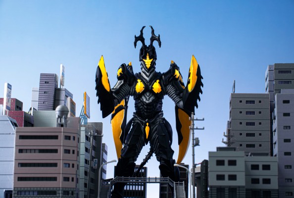 S.H.Figuarts 海帕芝顿（完全体）