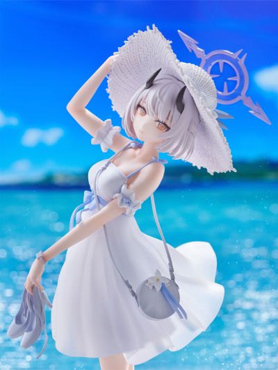 蔚蓝档案 濑名 便服