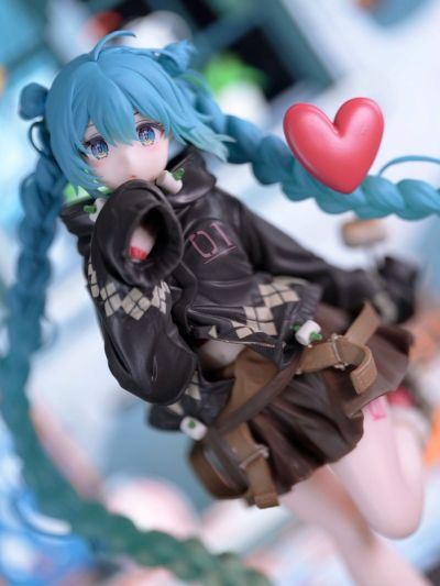 Fashion 初音未来  户外时装