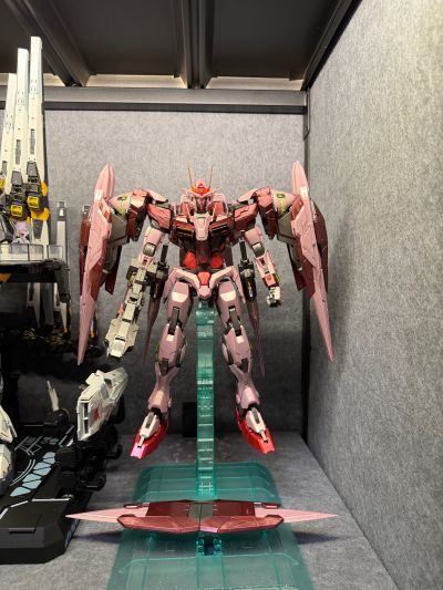 	PG 机动战士高达00 GN-0000 00高达 &GN-0000 00高达&GN-0000 + GNR-010 00斩击强化模组 Trans-Am模式