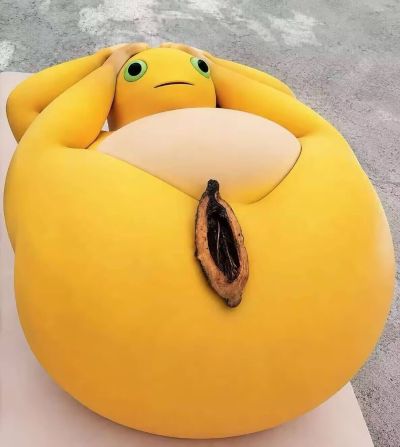 蔚蓝档案 霞泽美游 小心谨慎的观察