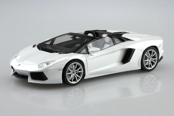 超跑系列 No.8 兰博基尼 Aventador  Roadster  2012款