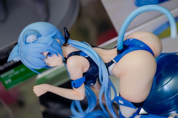 机甲少女 短剑 泳装