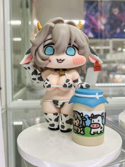 棕色尘埃2 奶牛比基尼 泰瑞丝酱