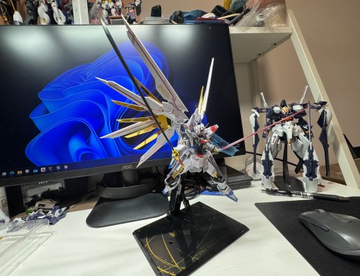 METAL ROBOT魂＜机动战士系列＞ 非凡强袭自由高达 最终决战版