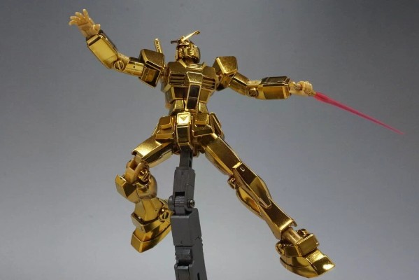 HG 高达基地限定奖品 RX-78-2 高达 [金色涂装]