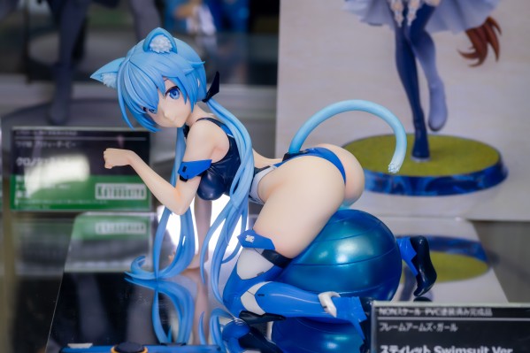 机甲少女 短剑 泳装