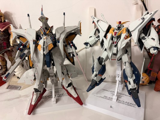 S.H.Figuarts 奈克赛斯奥特曼 幼年形态