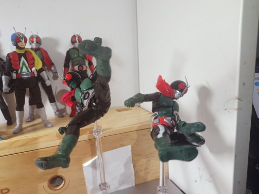 S.H.Figuarts（真骨雕制法） 假面骑士旧2号（假面骑士对修卡）