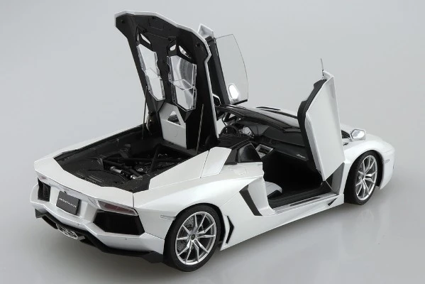 超跑系列 No.8 兰博基尼 Aventador  Roadster  2012款