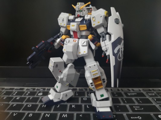 HGUC ADVANCE OF Z 提坦斯的旗下 RX-121-1 高达TR-1［海兹尔改］＆高达TR-6用扩展组件