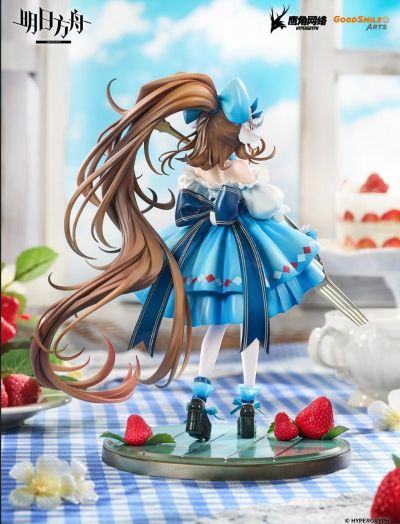明日方舟 纯烬艾雅法拉 远行前的野餐