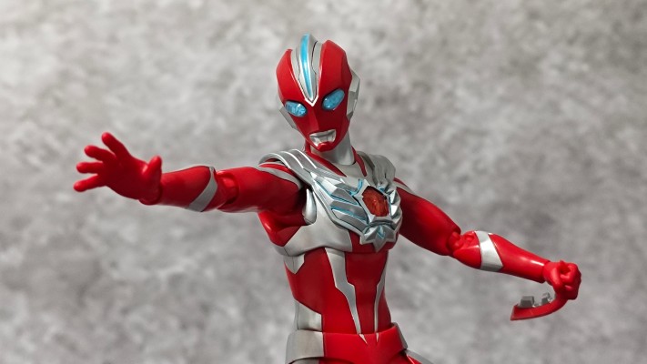 S.H.Figuarts 奥美迦奥特曼