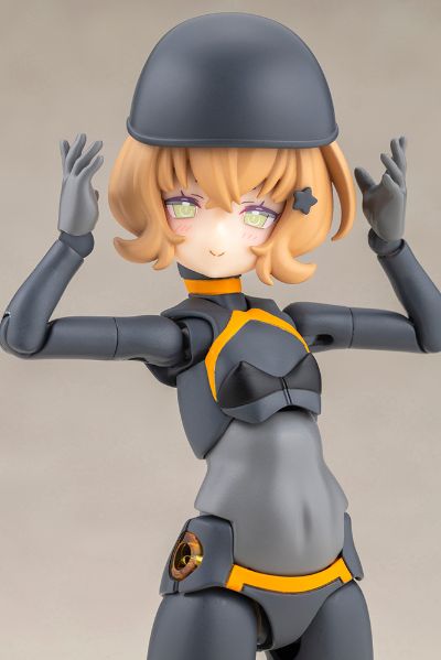 女神装置 PUNI☆MOFU 赛车兔兔 和 本田 Z50J-1 Monkey