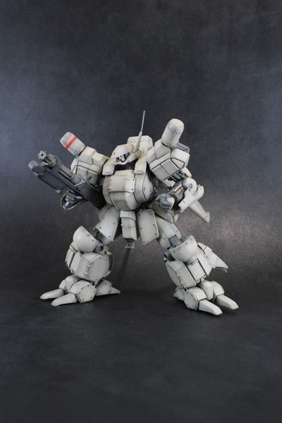 重装机兵雷诺斯 AS-5E3雷诺斯 (主人公机) 改良版