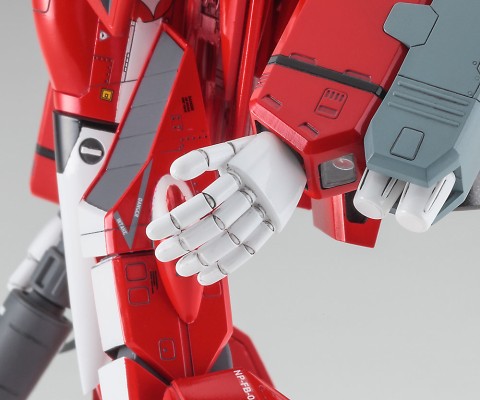 65882 超时空要塞系列 VF-1J  超级女武神 机器人形态 “米莉亚专用机”