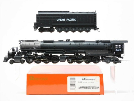 5472 联合太平洋铁路“大男孩”4-8-8-4蒸汽机车火车；2003版