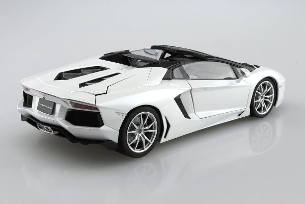 超跑系列 No.8 兰博基尼 Aventador  Roadster  2012款