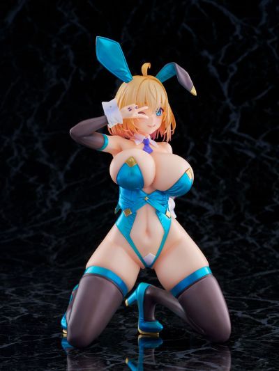 -樱-  索菲亚· F· 希琳 蓝色兔女郎