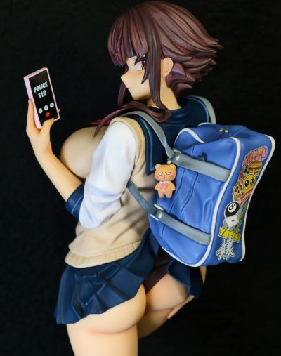 蕾丘叶子