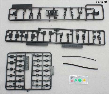 HGUC 1/144 	机动战士高达UC  MS-05L 扎古I狙击型 (约恩·卡克斯机)