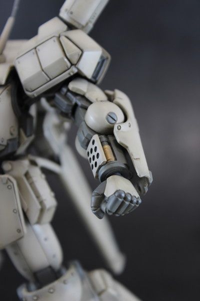 重装机兵雷诺斯 AS-5E3雷诺斯 (主人公机) 改良版