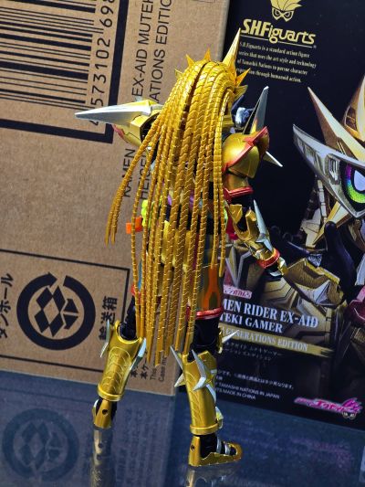 S.H.Figuarts 假面骑士艾克赛德 无敌玩家 平成世代版