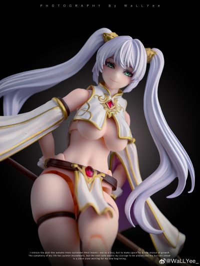 素体人系列 夏亚战记 魔导师 莉莉